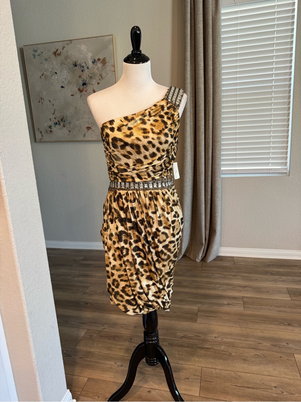 New Windsor size 9 womens Leopard Print Brown & Cream Scrunchie